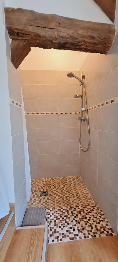 L'authentic- Petit-dejeuner Inclus - Cosy - Calme Appartement *